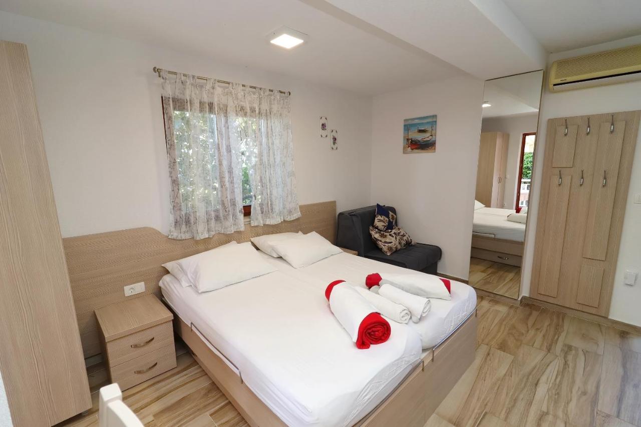 Seaside Apartments Hrkac Orebić Eksteriør billede